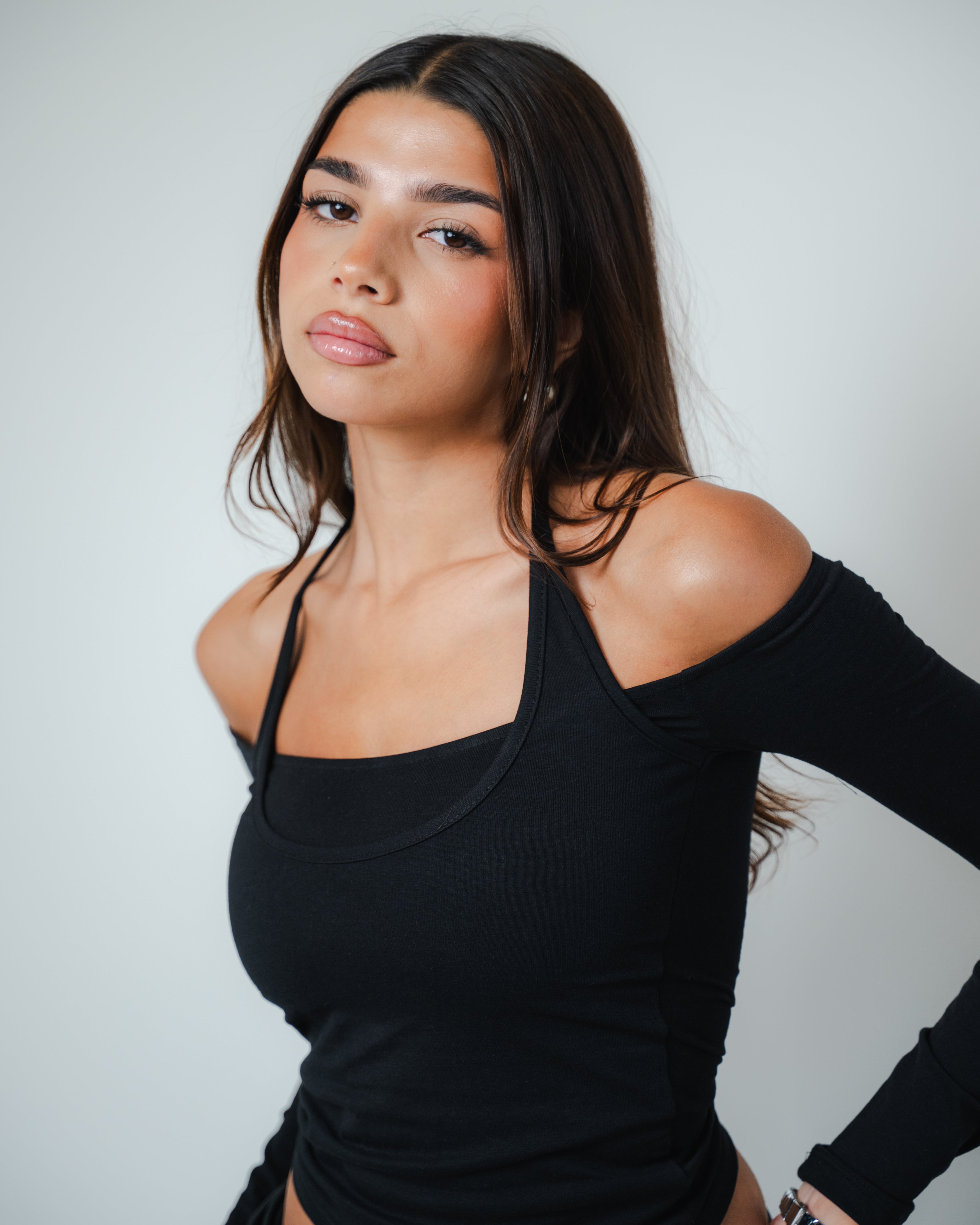 トップス PERVERZE 24SS Off Strap Layered Tank Top トップス PERVERZE 24SS Off Strap Layered Tank Topの通販